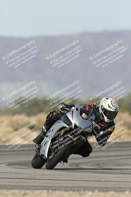 media/Nov-30-2025-TrackXperience (Sun) [[c0061d280f]]/3-Level 1/Session 3 (Turn 16)/